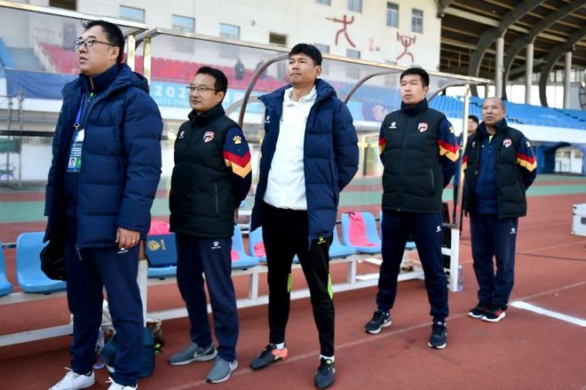 关于排球夜战：燕赵灰熊队淘汰对手钱塘貔貅队，临门一脚致胜保级形势悄然变化的信息