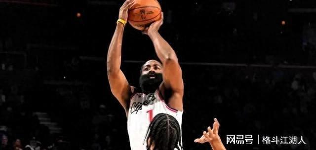 全明星赛赛程吃紧,洛杉矶快船赛后迎来里程碑,引发热议,控场能力受关注 全明星赛赛程吃紧,洛杉矶快船赛后迎来里程碑,引发热议,控场能力受关注